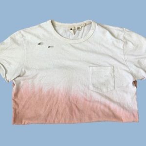 Feathers faded and distressed tee